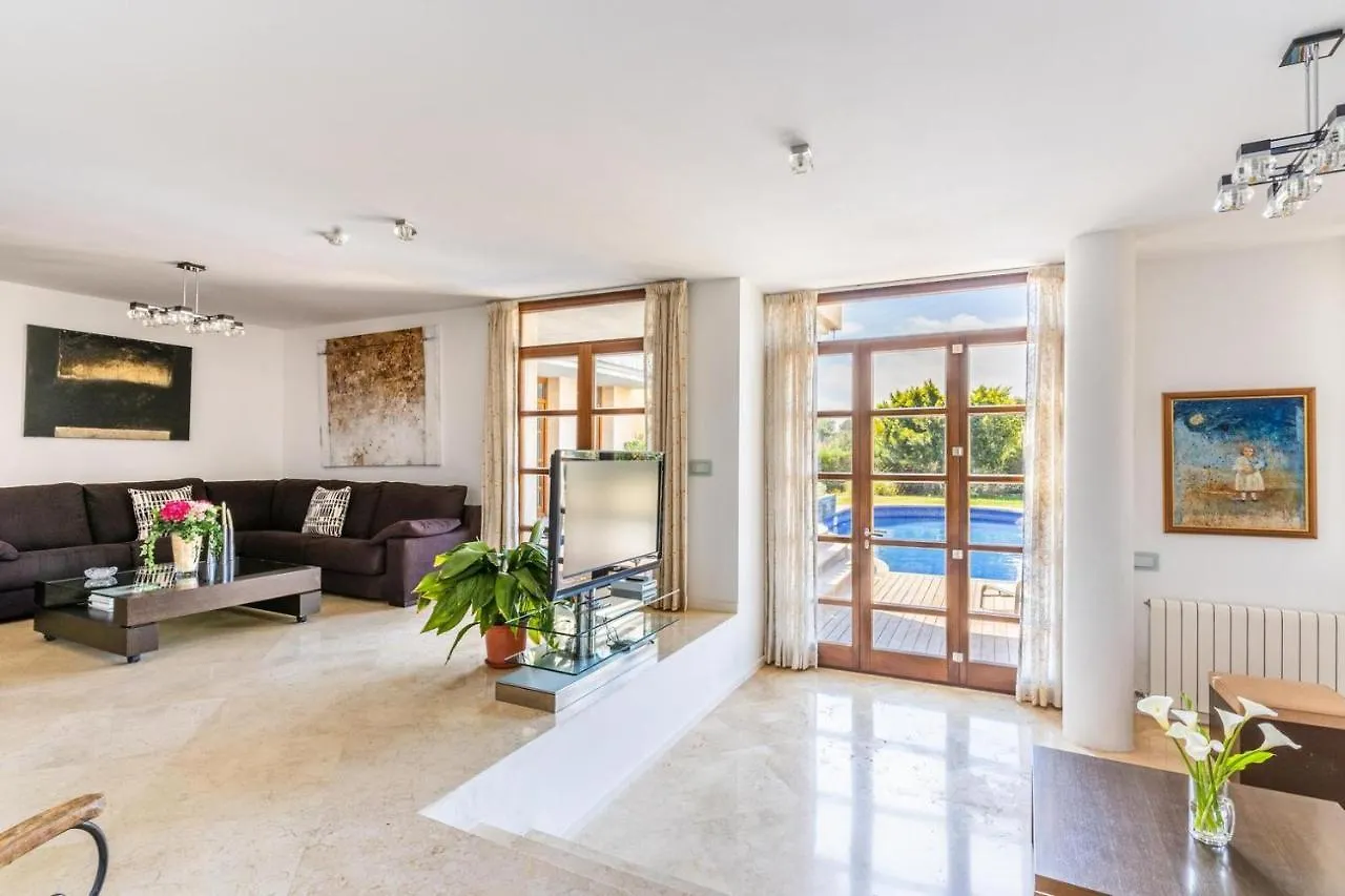 Villa De Lujo Con Piscina, Jacuzzi, Jardin Y Terraza Marratxí 0*,  Spanien